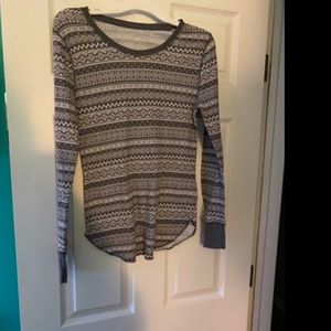 Thermal long sleeved shirt